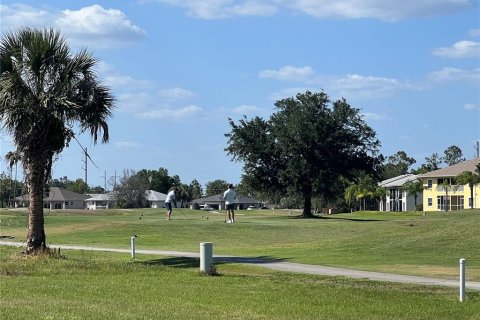 Copropriété à louer à Punta Gorda, Floride: 2 chambres, 94.48 m2 № 1718865 - photo 15