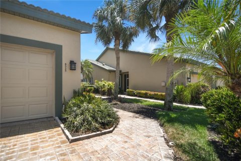 Villa ou maison à vendre à Bradenton, Floride: 2 chambres, 121.52 m2 № 1740975 - photo 6