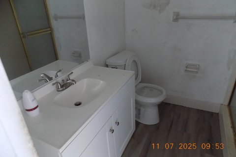 Copropriété à vendre à Lantana, Floride: 2 chambres, 88.26 m2 № 2082308 - photo 8