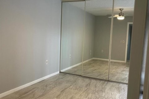 Townhouse in West Palm Beach, Florida 2 bedrooms, 114.83 sq.m. № 2086534 - photo 22