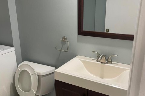 Townhouse in West Palm Beach, Florida 2 bedrooms, 114.83 sq.m. № 2086534 - photo 3