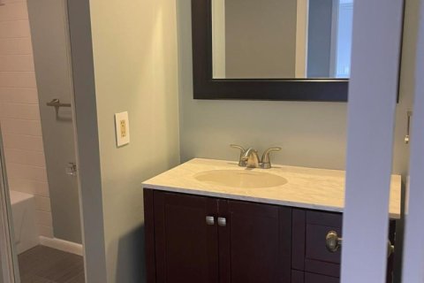 Townhouse in West Palm Beach, Florida 2 bedrooms, 114.83 sq.m. № 2086534 - photo 19
