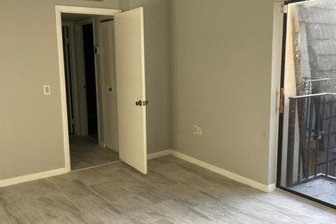Townhouse in West Palm Beach, Florida 2 bedrooms, 114.83 sq.m. № 2086534 - photo 9