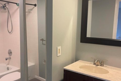 Townhouse in West Palm Beach, Florida 2 bedrooms, 114.83 sq.m. № 2086534 - photo 5