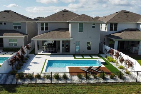 Casa en Winter Garden, Florida 5 dormitorios, 336.68 m2 № 2138539