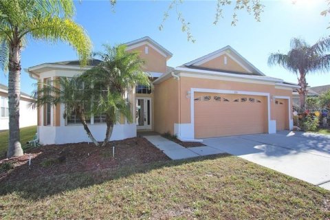 Casa en alquiler en Wesley Chapel, Florida, 4 dormitorios, 199.46 m2 № 1856196 - foto 1