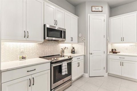 Villa ou maison à vendre à Daytona Beach, Floride: 4 chambres, 222.59 m2 № 2094425 - photo 17