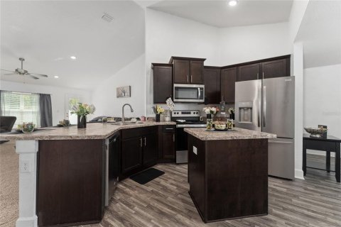House in Kissimmee, Florida 4 bedrooms, 178.74 sq.m. № 2199598 - photo 8