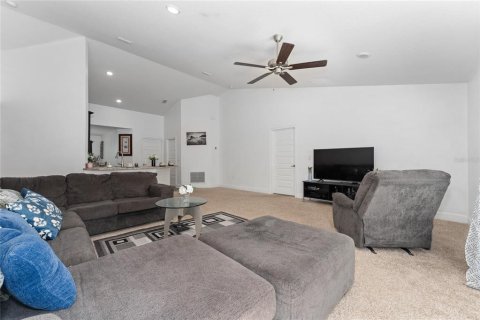 House in Kissimmee, Florida 4 bedrooms, 178.74 sq.m. № 2199598 - photo 7