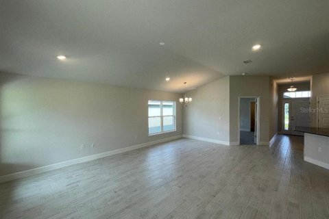 Casa en venta en Dade City, Florida, 4 dormitorios, 151.9 m2 № 1828469 - foto 7