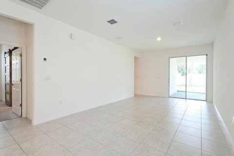 House in Fruitland Park, Florida 4 bedrooms, 154.12 sq.m. № 1830102 - photo 7