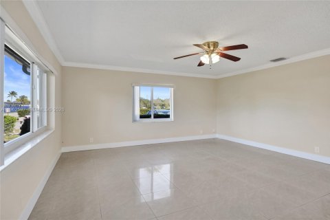Immobilier commercial à vendre à Fort Lauderdale, Floride: 109.16 m2 № 2023685 - photo 14