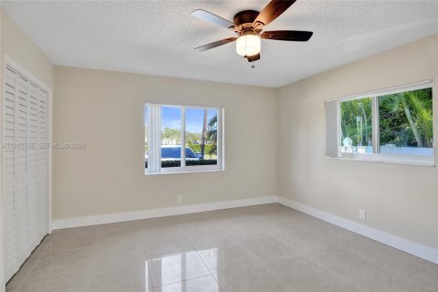 Immobilier commercial à vendre à Fort Lauderdale, Floride: 109.16 m2 № 2023685 - photo 24