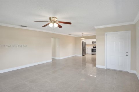 Immobilier commercial à vendre à Fort Lauderdale, Floride: 109.16 m2 № 2023685 - photo 15