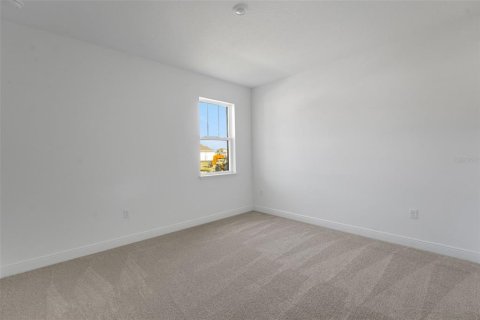 House in Apopka, Florida 4 bedrooms, 212.1 sq.m. № 1761904 - photo 28