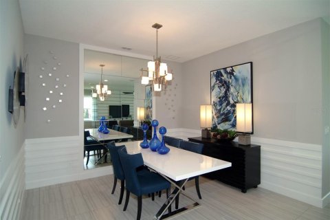 House in Apopka, Florida 4 bedrooms, 212.1 sq.m. № 1761904 - photo 12