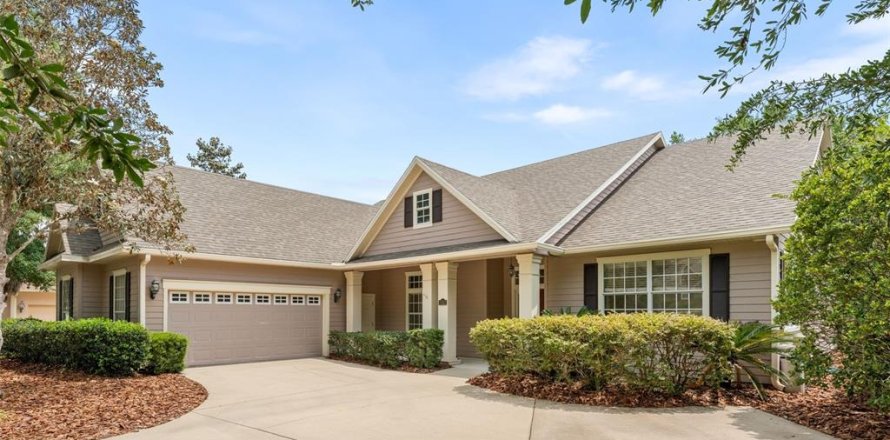 House in Newberry, Florida 5 bedrooms, 263.01 sq.m. № 2093275
