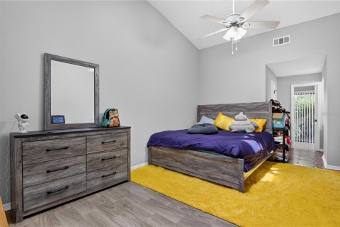 Condo in Winter Park, Florida, 3 bedrooms  № 2373745 - photo 9