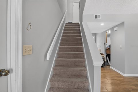 Condo in Winter Park, Florida, 3 bedrooms  № 2373745 - photo 11