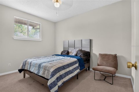 Condo in Winter Park, Florida, 3 bedrooms  № 2373745 - photo 13
