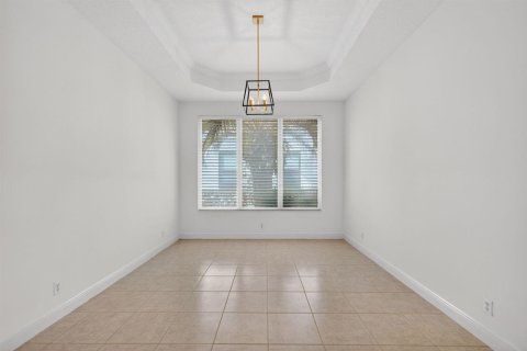 House in Delray Beach, Florida 3 bedrooms, 286.42 sq.m. № 2251913 - photo 10