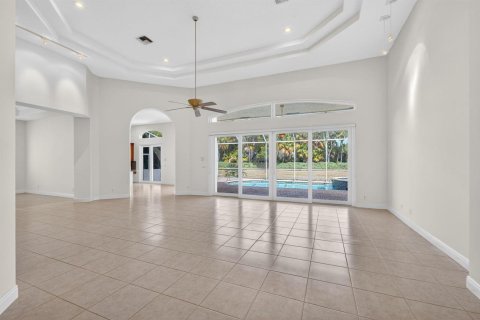 House in Delray Beach, Florida 3 bedrooms, 286.42 sq.m. № 2251913 - photo 4