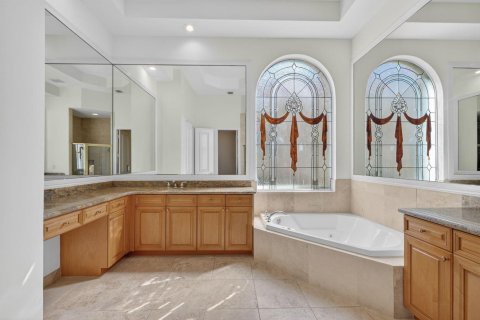House in Delray Beach, Florida 3 bedrooms, 286.42 sq.m. № 2251913 - photo 27