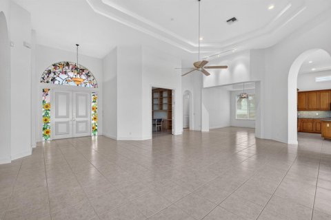 House in Delray Beach, Florida 3 bedrooms, 286.42 sq.m. № 2251913 - photo 6