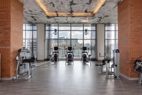Copropriété à louer à Hollywood, Floride: 3 chambres, 104.89 m2 № 2171346 - photo 15