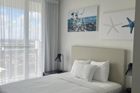 Copropriété à louer à Hollywood, Floride: 3 chambres, 104.89 m2 № 2171346 - photo 26