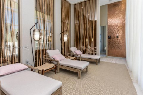 Copropriété à louer à Hollywood, Floride: 3 chambres, 104.89 m2 № 2171346 - photo 14