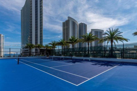 Copropriété à louer à Hollywood, Floride: 3 chambres, 104.89 m2 № 2171346 - photo 11