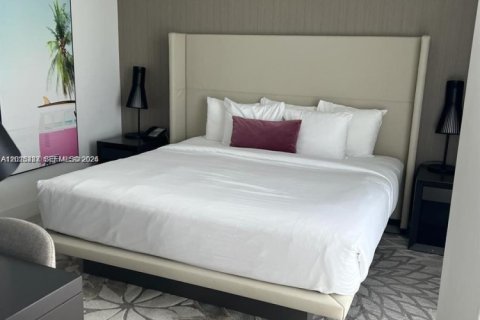 Copropriété à louer à Hollywood, Floride: 3 chambres, 104.89 m2 № 2171346 - photo 22
