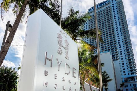 Condo à Hollywood, Floride, 3 chambres  № 2171346