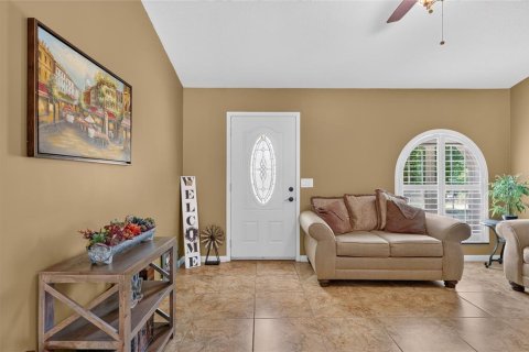 House in Lady Lake, Florida 4 bedrooms, 293.57 sq.m. № 2239256 - photo 15