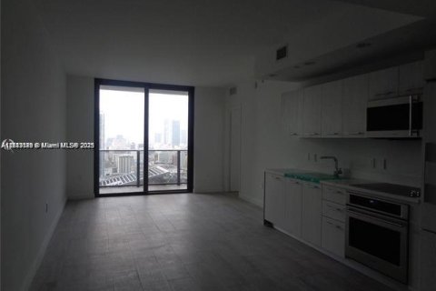 Condominio en venta en Miami, Florida, 1 dormitorio, 68.56 m2 № 1959945 - foto 9