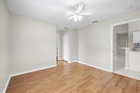 Villa ou maison à louer à Venice, Floride: 2 chambres, 89.19 m2 № 2385732 - photo 17