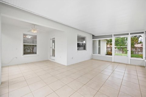 Villa ou maison à louer à Venice, Floride: 2 chambres, 89.19 m2 № 2385732 - photo 27