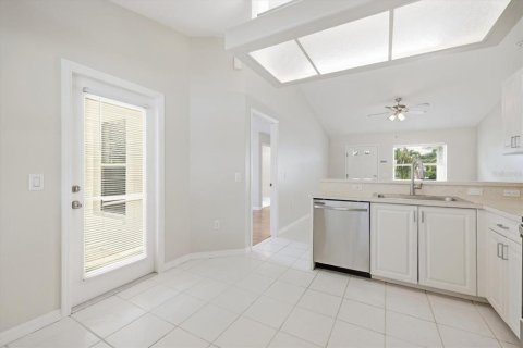 Villa ou maison à louer à Venice, Floride: 2 chambres, 89.19 m2 № 2385732 - photo 8