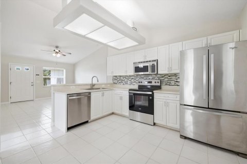 Villa ou maison à louer à Venice, Floride: 2 chambres, 89.19 m2 № 2385732 - photo 7
