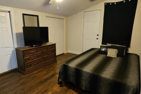 Casa en venta en Deerfield Beach, Florida, 4 dormitorios, 100.33 m2 № 1973284 - foto 6