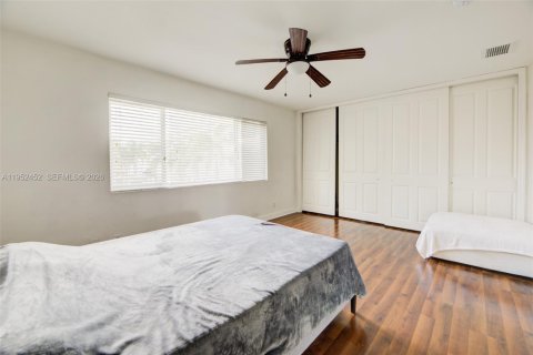 Condo in Fort Lauderdale, Florida, 1 bedroom № 2006707 - photo 13