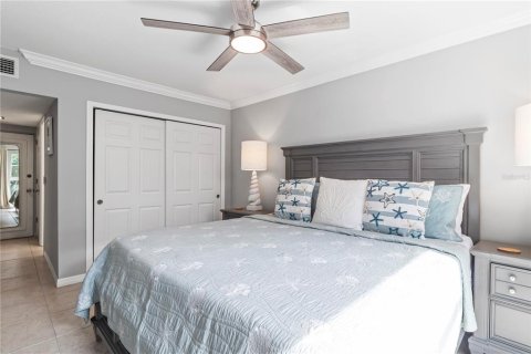 Copropriété à vendre à Longboat Key, Floride: 2 chambres, 94.2 m2 № 1918906 - photo 22