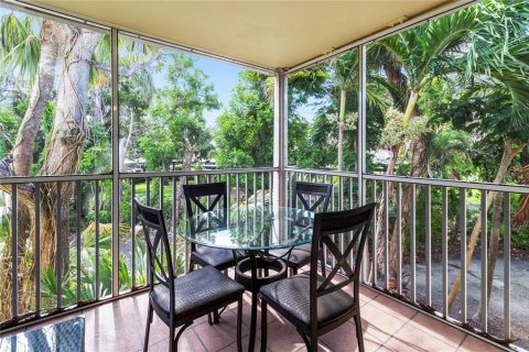 Copropriété à vendre à Longboat Key, Floride: 2 chambres, 94.2 m2 № 1918906 - photo 18