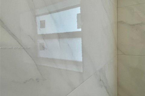 Villa ou maison à louer à Lauderhill, Floride: 3 chambres, 334.45 m2 № 2075192 - photo 19