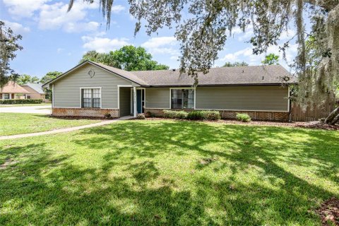 Casa en venta en Winter Park, Florida, 4 dormitorios, 188.59 m2 № 1847117 - foto 2