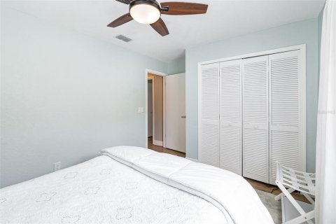 Casa en venta en Winter Park, Florida, 4 dormitorios, 188.59 m2 № 1847117 - foto 22