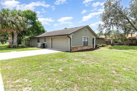 Casa en venta en Winter Park, Florida, 4 dormitorios, 188.59 m2 № 1847117 - foto 29