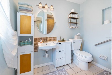 Casa en venta en Winter Park, Florida, 4 dormitorios, 188.59 m2 № 1847117 - foto 16