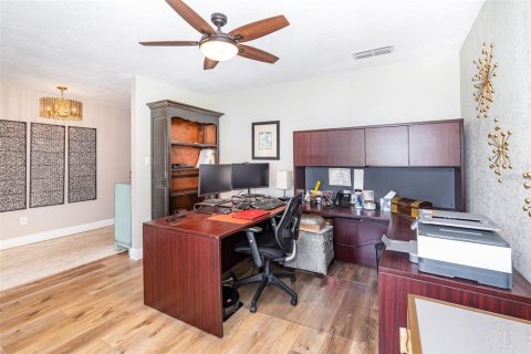 Casa en venta en Winter Park, Florida, 4 dormitorios, 188.59 m2 № 1847117 - foto 5